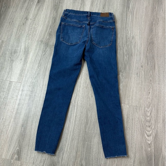 30 - Madewell 10” Button Fly High Rise Skinny Jeans - Excellent Condition - Picture 3 of 4
